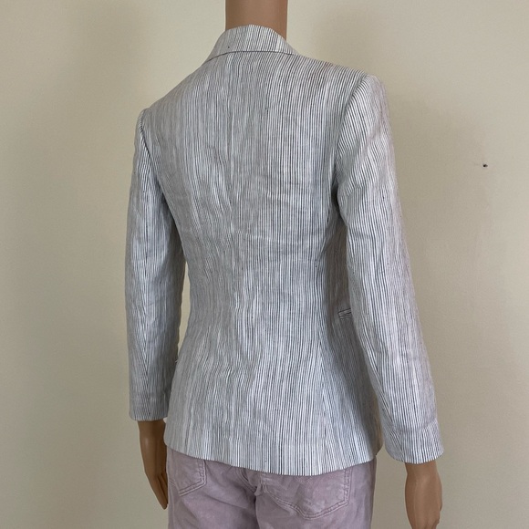 Theory white & blue stripe linen blazer size 2 - Picture 10 of 16